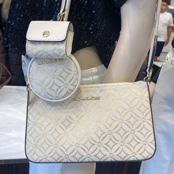 MICHAEL KORS Jet Set Travel Small Logo Jacquard Crossbody With Tech Attach NWT - Picture 10 of 16